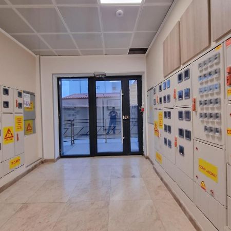 Faleza Nord Apartament De Lux Nou Pe Malul Marii Constanţa Exteriér fotografie