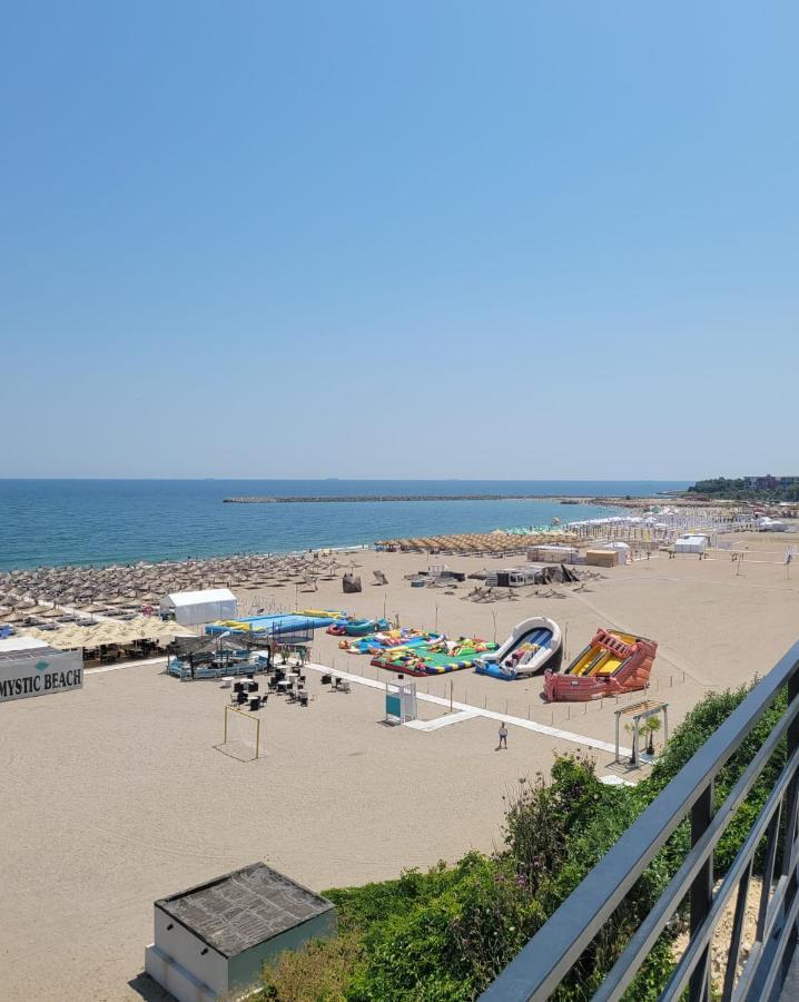 Faleza Nord Apartament De Lux Nou Pe Malul Marii Constanţa Exteriér fotografie