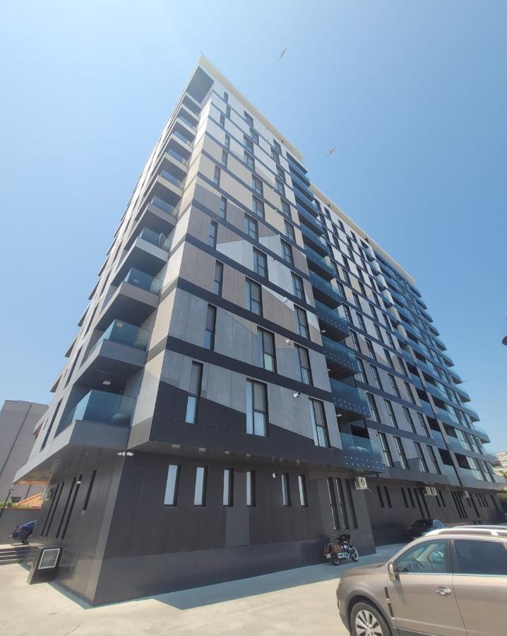 Faleza Nord Apartament De Lux Nou Pe Malul Marii Constanţa Exteriér fotografie